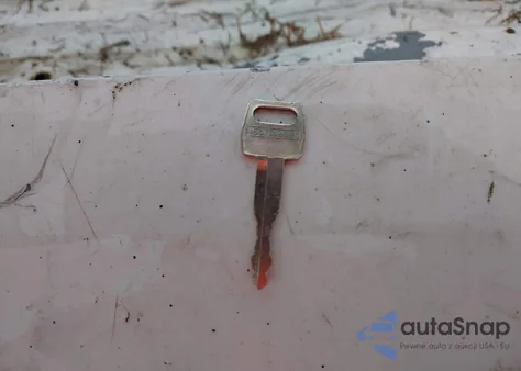 1995 Ford Ranger from USA, damaged, VIN 1FTCR10U9SPB07084